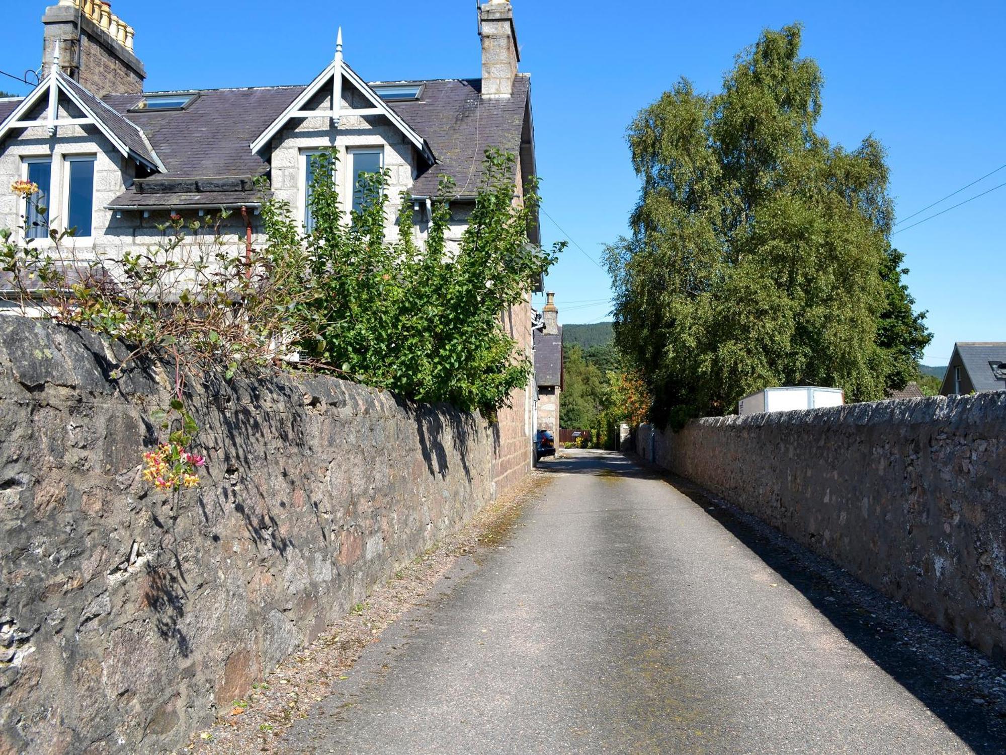 Villa Darroch View Ballater Exterior foto